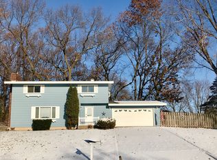1719 Hickory St, Onalaska, WI 54650