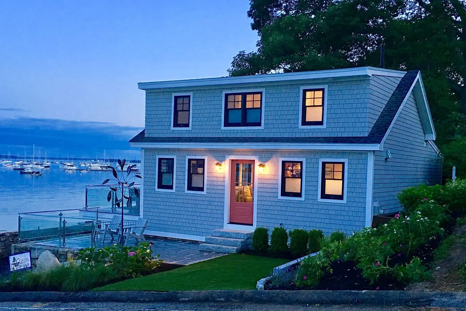 3 bed, 2.5 bath, 2450 sqft, $7,500 — Photo 1