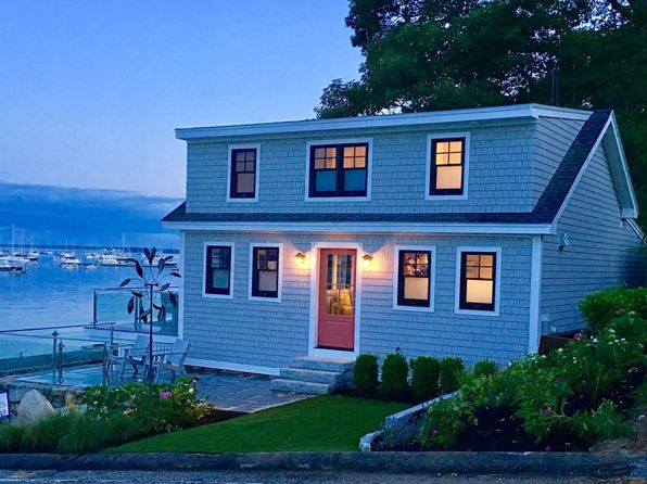 35 Town Landing Rd