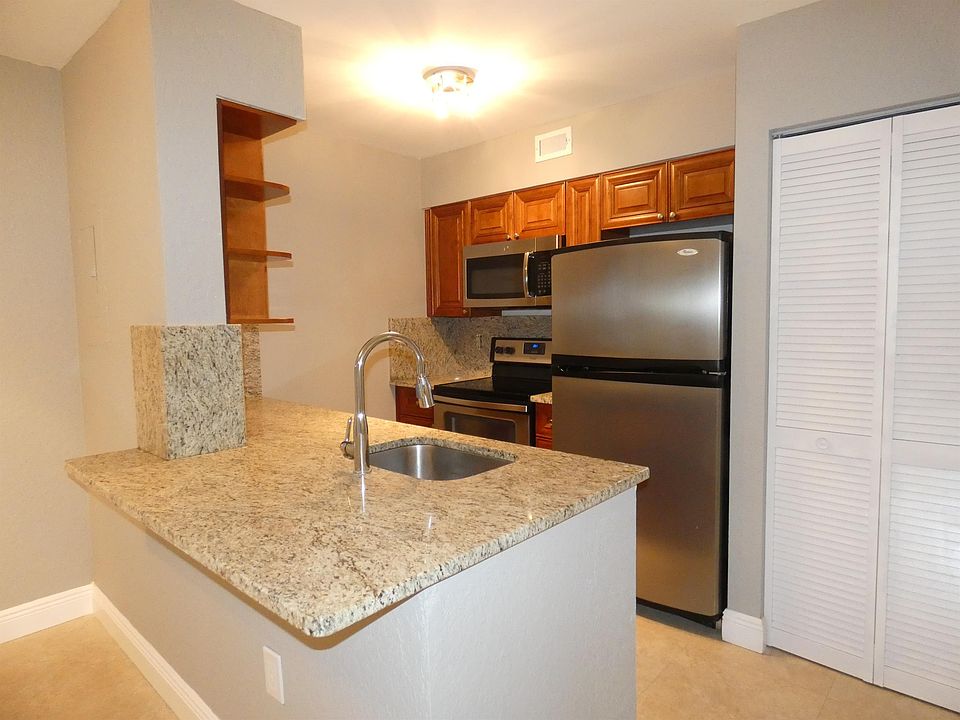 1st image of 2841 N Oakland Forest Dr #207-1
