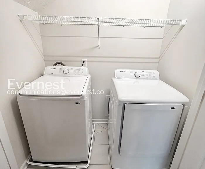 212 Ansley Way — Photo 18