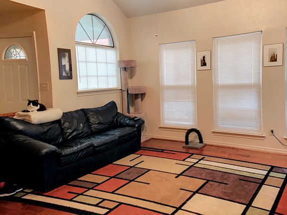 5th image of 3711 Clover Hill Ln
