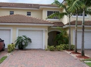 656 Imperial Lake Rd, West Palm Beach, FL 33413