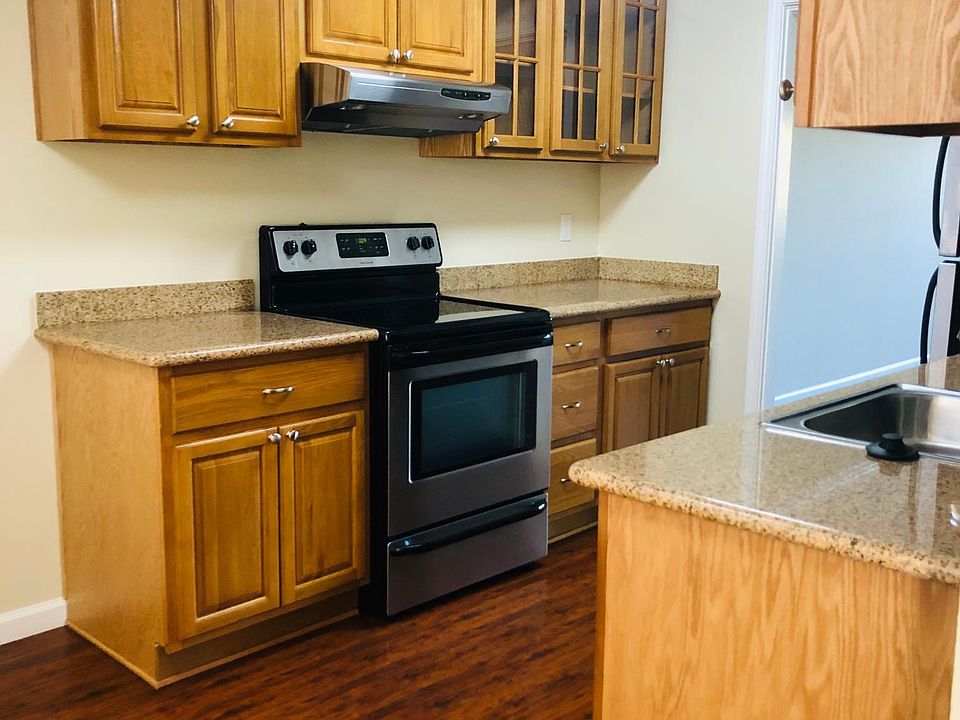 1st image of 2200 Lake Rd APT 102