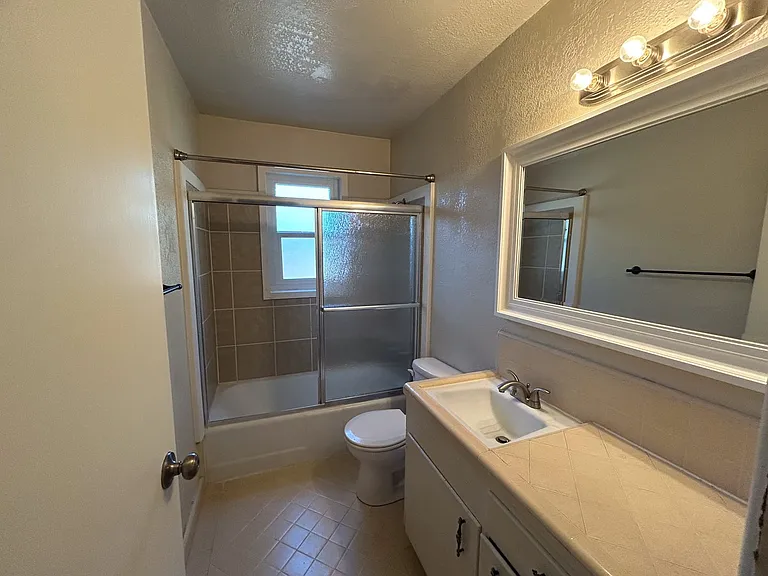 1748 Neal Dow Ave — Photo 13