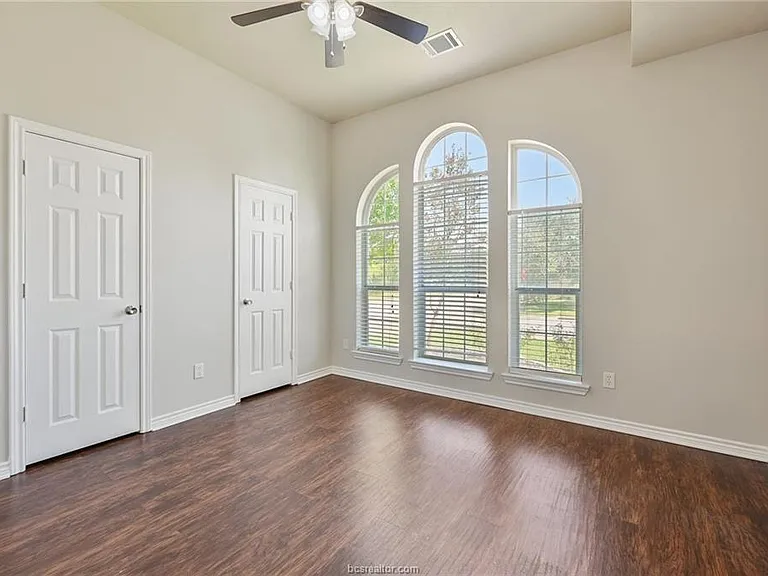 1219 Harrisonburg Ln — Photo 11