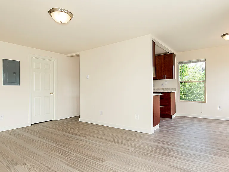 Minor Tower Apartments - Located in Eastlake — Photo 72