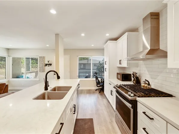 26517 Via Damasco #40, Mission Viejo, CA 92691