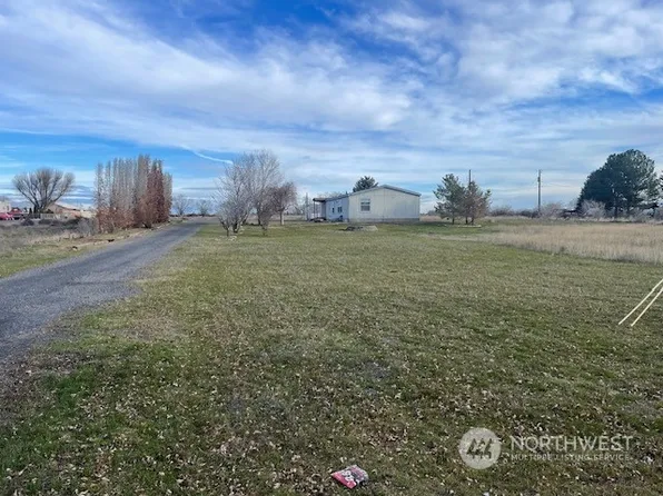 19277 Rd A.3 NE, Soap Lake, WA 98851