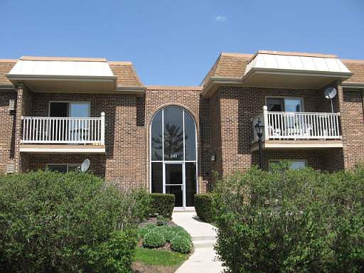 2nd image of 2411 N Kennicott Dr APT 2C