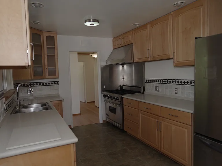 97 Belleau Ave — Photo 21