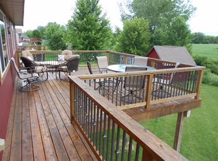 720 Cottonwood Ave, Litchfield, MN 55355