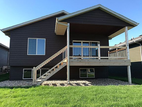 5th image of 290 240th Ave #222