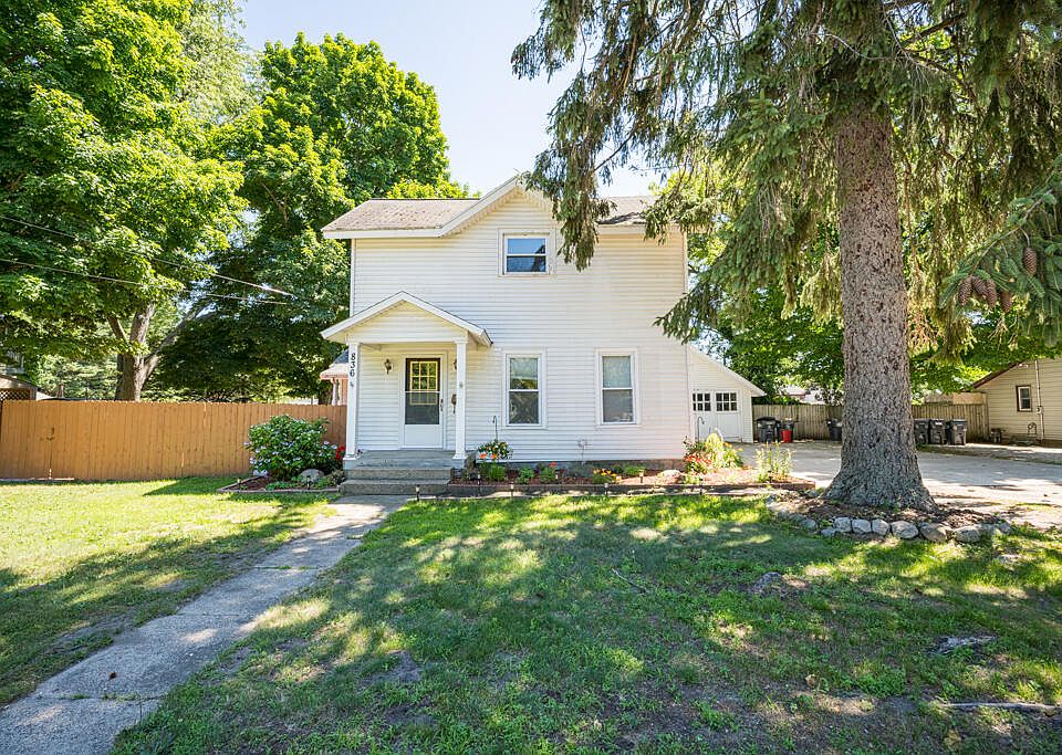 836 Phoenix St, South Haven, MI 49090 Zillow