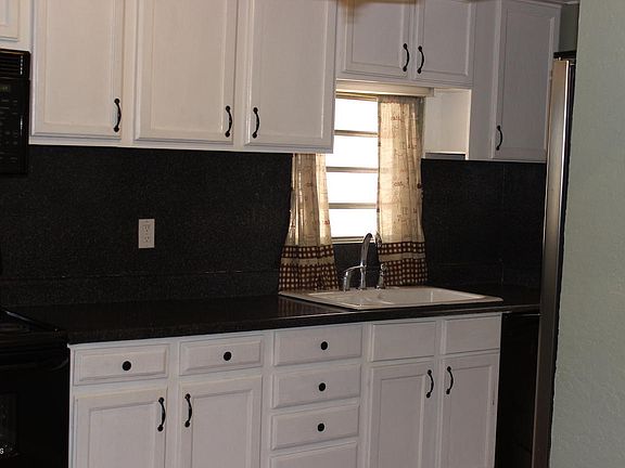 4th image of 234 N 80th Pl