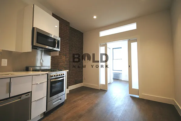 Rented by Bold New York | media 7