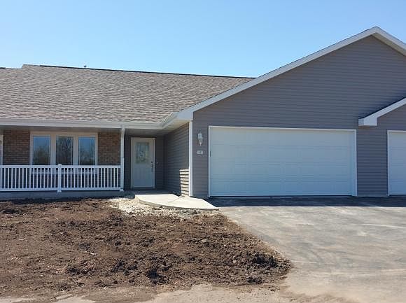 1st image of 99 SE Stone Castle Dr