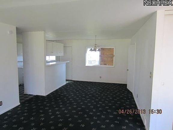 4th image of 1688 Gaylord Dr