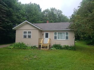 16 W Main St, Monroe, ME 04951