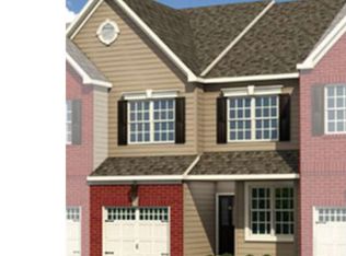 110 Saddlebrook Dr, Bensalem, PA 19020