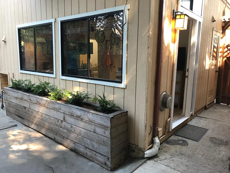 3054 Elda Ln