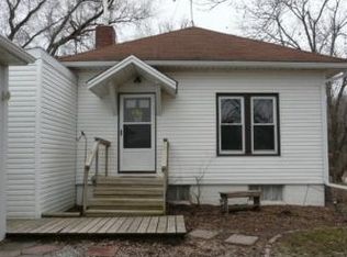2296 Adams Ave, Leighton, IA 50143
