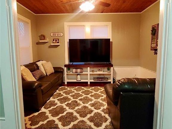 2nd image of 218 Kirven Ave