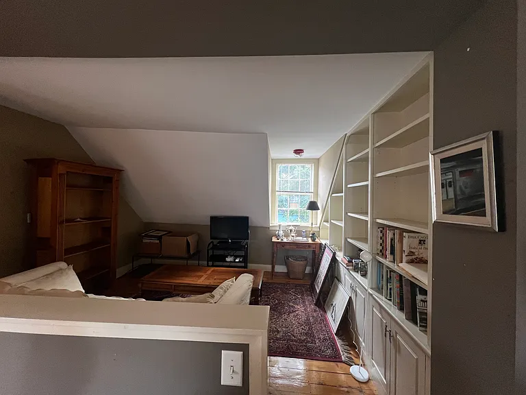 81 Central St #B — Photo 13