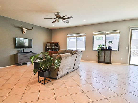 4th image of 8257 W Calle Sancho Panza