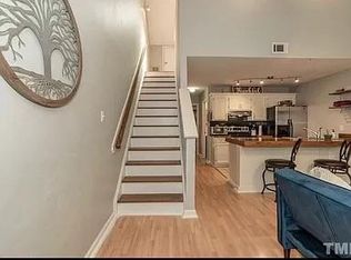 602 Gatehouse Ln, Durham, NC 27707