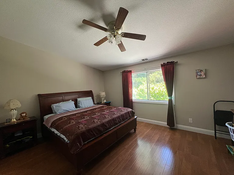 2533 Glen Isle Ave — Photo 13