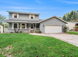 3041 Juneberry Ave SE, Grand Rapids, MI 49508