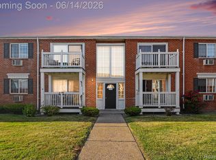 2440 Parmenter Blvd APT 204, Royal Oak, MI 48073