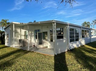 48 Flores Del Norte, Fort Pierce, FL 34951