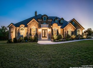 18611 Helotes Canyon Dr, Helotes, TX 78023