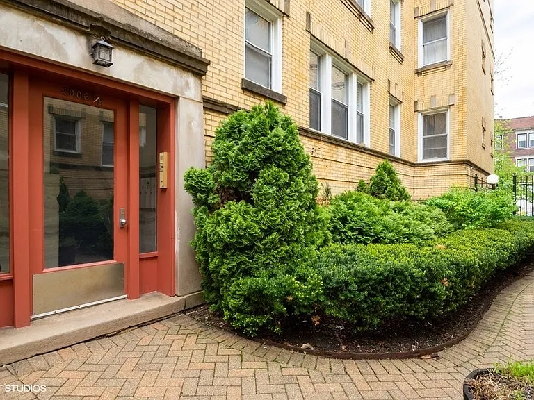 4002 N Kenmore Ave #3E — Photo 1