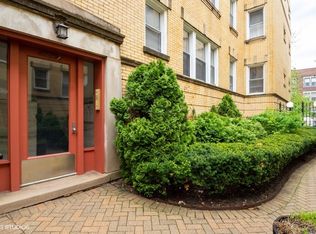 4006 1/2 N Kenmore Ave APT 2W, Chicago, IL 60613