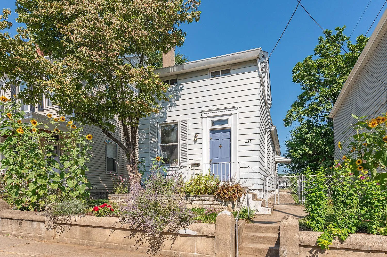 333 Prospect St photo 1