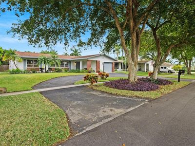 1401 NW 122nd Ave, Pembroke Pines, FL, 33026