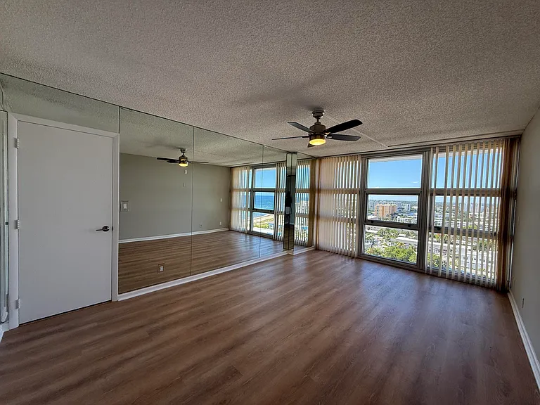 531 N Ocean Blvd #1805 — Photo 31