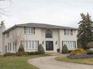 86 Brookedge Rd, Depew, NY 14043