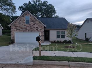 106 W Lexington Ave, Griffin, GA 30223