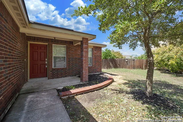 3 bed, 1206 sqft, $1,500 — Photo 4