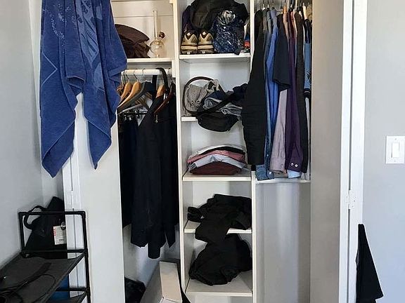 4th image of 1138 31st Dr APT 3L