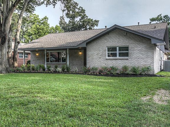 2nd image of 9710 Cedardale Dr
