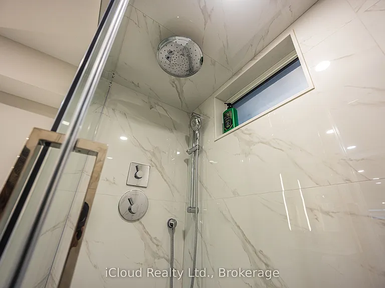 23 Swanhurst Blvd #B — Photo 35