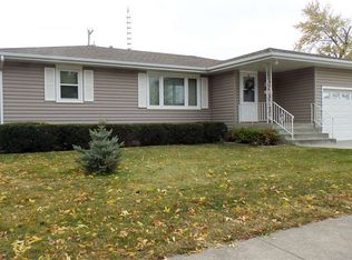 3805 Adamy St, Columbus, NE 68601