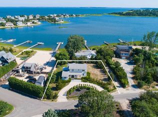 39 Inlet Rd E, Southampton, NY 11968