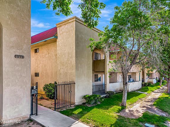 4th image of 1218 E Avenue Q