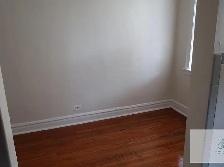 4650-60 N Elston Ave #4635-F1 — Photo 3